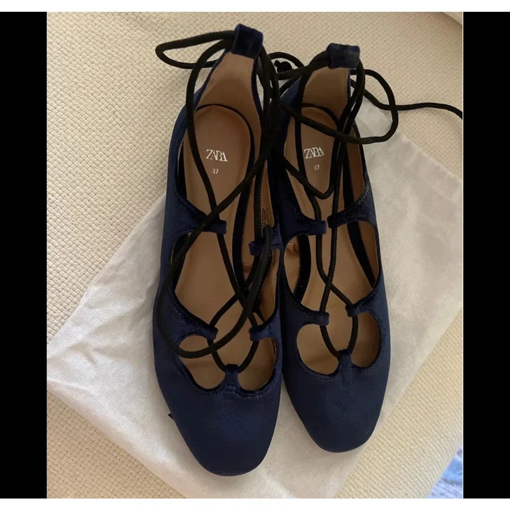 ZARA Velvet Ballet Flats NWT | Ankle Wrap Tie Closure Navy Blue 7.5–9 - Picture 4 of 16